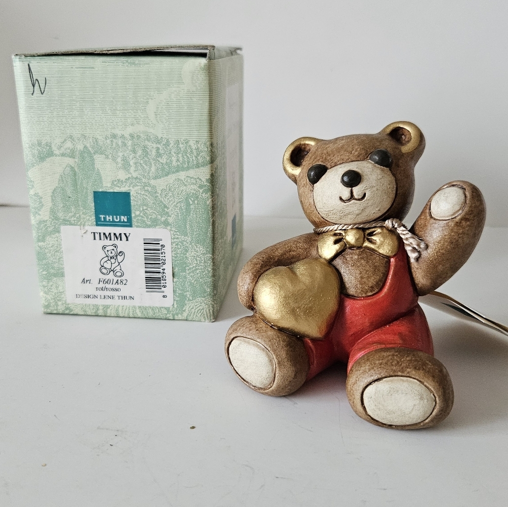 Thun Bear With Heart Figurine